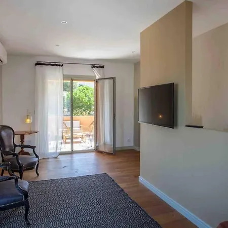 Magnifique Maison Entièrement Rénovée Avec Piscine * Calvi (Corsica)